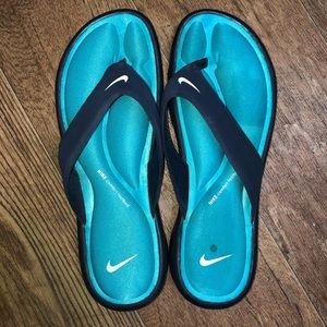 Nike Memory Foam Sandals